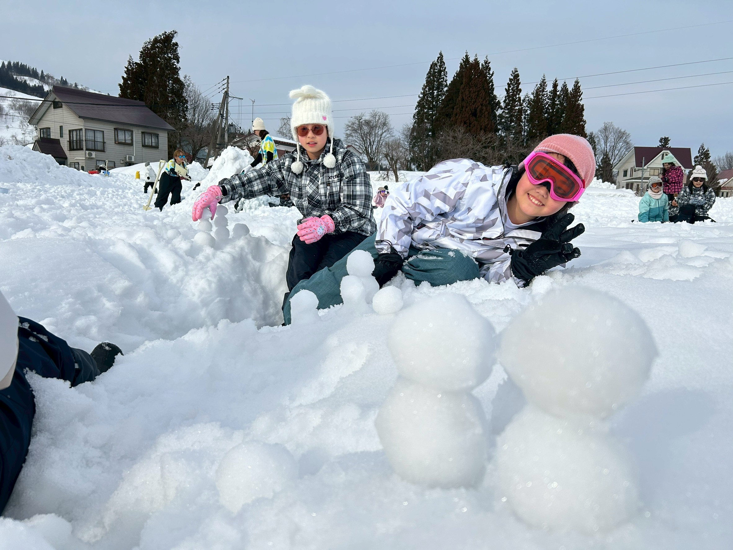 winter-snow-play2