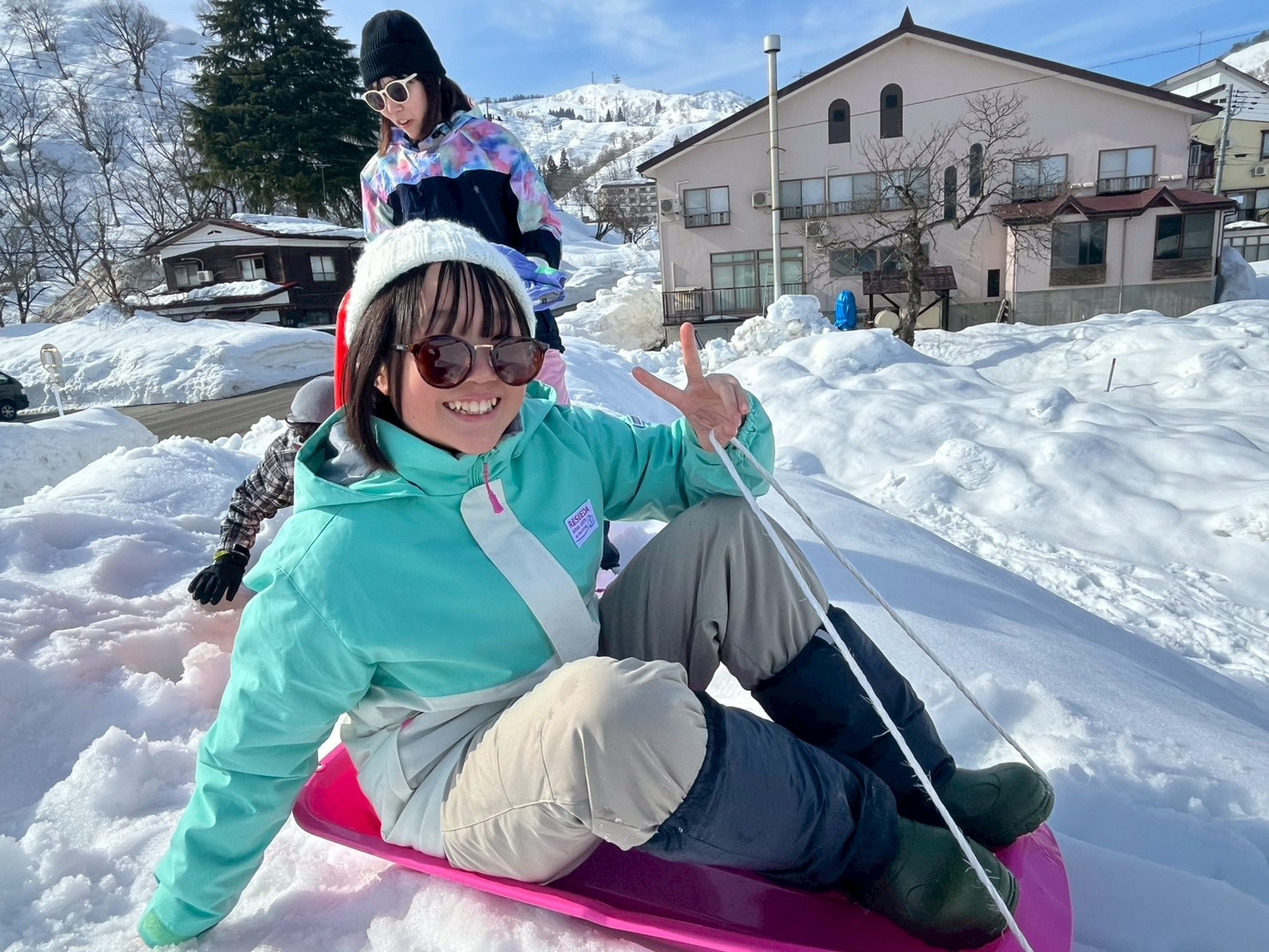 winter-snow-play6